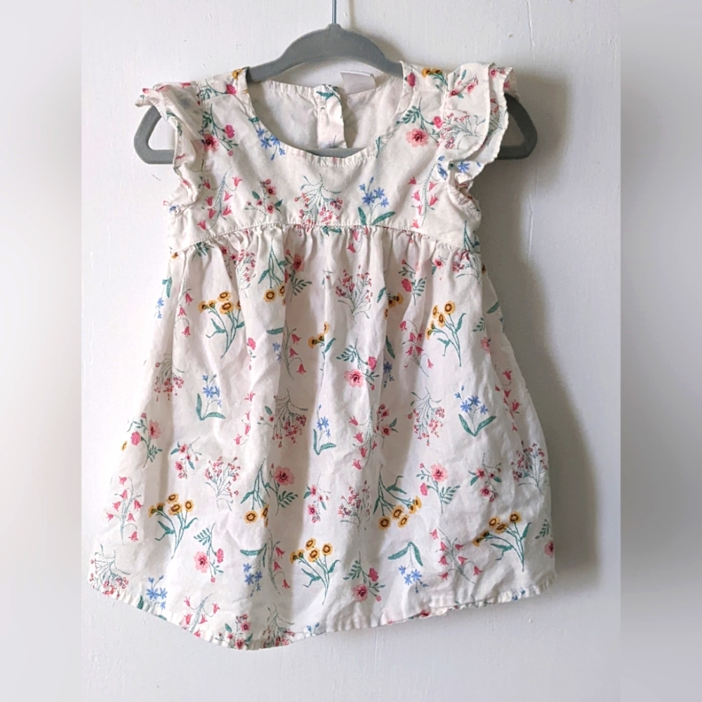 Old Navy Baby Girl Sundress size 3-6 Months floral print
